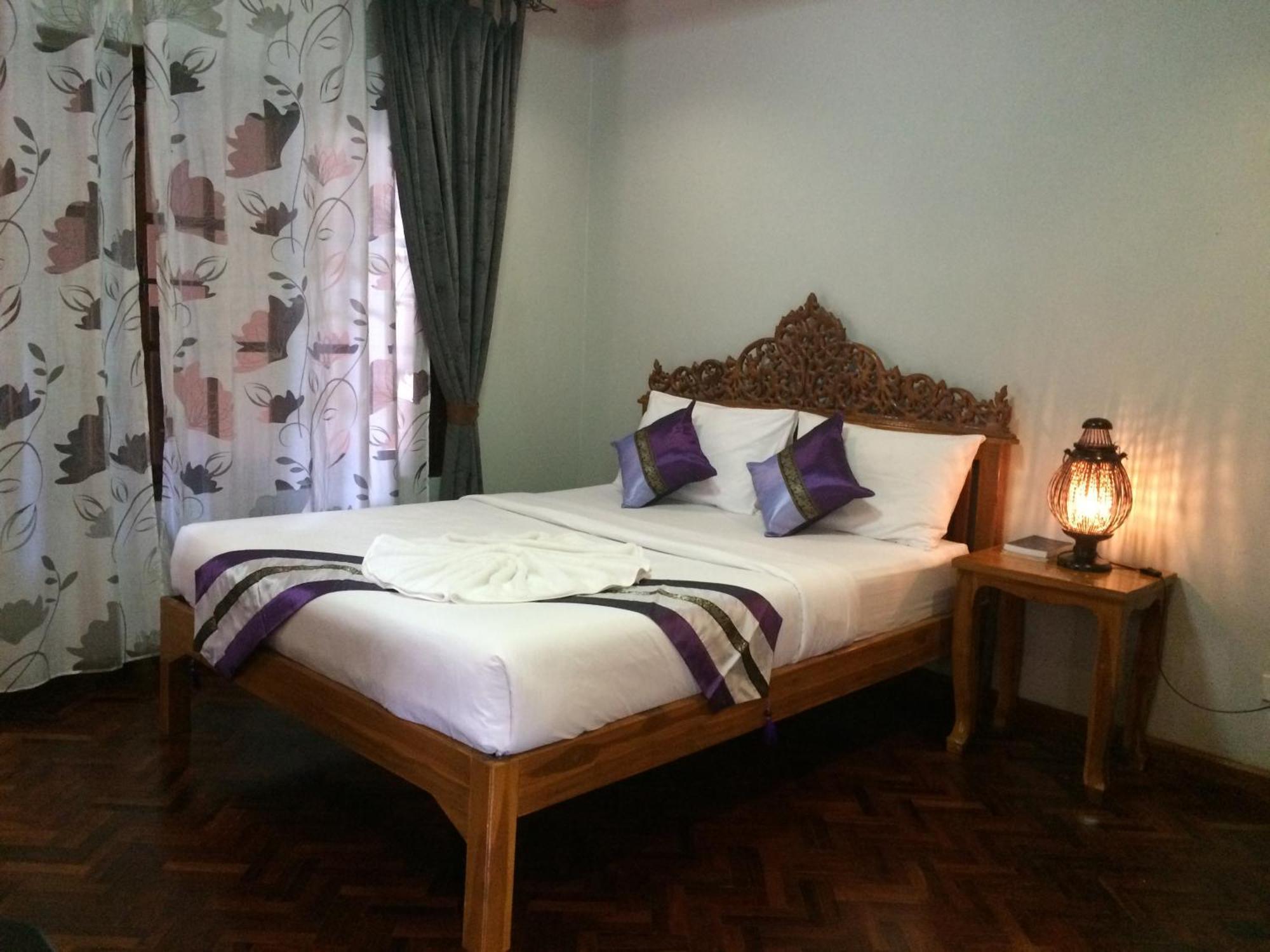 Chok-Wasana Guest House Meszariang Szoba fotó