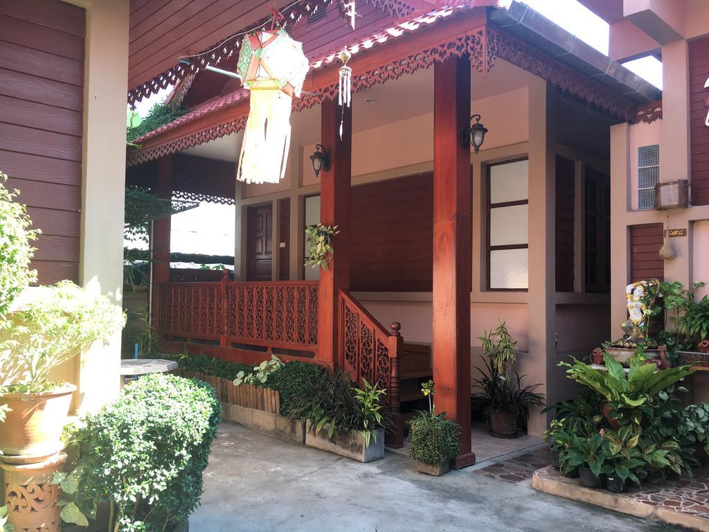 Chok-Wasana Guest House Meszariang Kültér fotó
